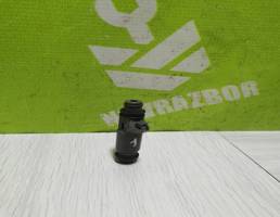 Форсунка инжекторная для Mazda 323 BJ Protege Familia 1998-2002  запчасти бу