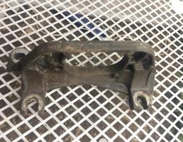 Кронштейн КПП для Renault Scenic 2 2003-2009  запчасти бу