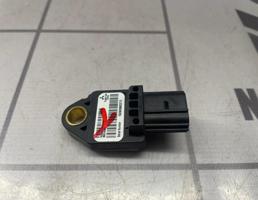 Датчик AIR BAG для Mitsubishi Lancer 10 CX  CY 07-17  запчасти бу