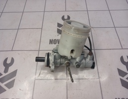 Цилиндр тормозной главный для Kia RIO 1 2000-2004  запчасти бу