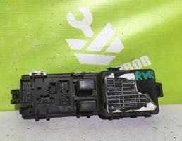 Блок предохранителей для Mitsubishi RVR N23W  запчасти бу