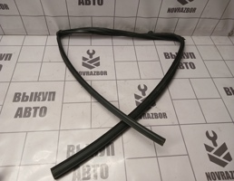 Уплотнитель стекла двери для Mitsubishi Lancer 10 CX  CY 07-17  запчасти бу