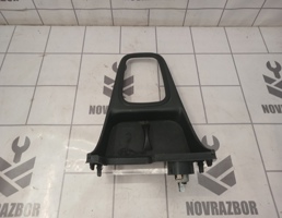 Консоль для Nissan Almera N16 2000-2006  запчасти бу