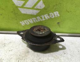 Кронштейн для VW Golf 2 Jetta 2 83-92  запчасти бу