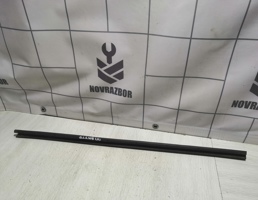 Накладка стекла переднего правого для Peugeot 307 2001-2008  запчасти бу