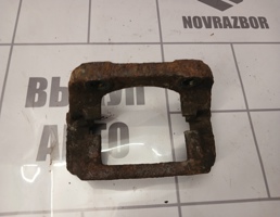 Скоба суппорта переднего для Renault Logan 2005-2014  запчасти бу
