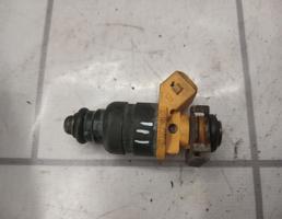 Форсунка инжекторная для VW Golf 4 Bora 97-05  запчасти бу