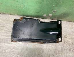 Кронштейн для VW Golf 4 Bora 97-05  запчасти бу