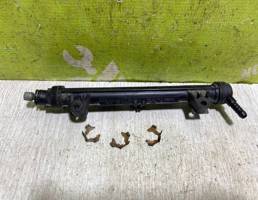 Рейка топливная (рампа) для Seat Ibiza 4 2002-2008  запчасти бу