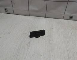 Заглушка для VW Golf 3 Vento 91-97  запчасти бу