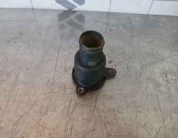 Крышка термостата для Renault Logan 2005-2014  запчасти бу