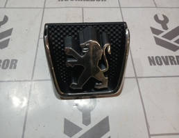 Эмблема для Peugeot 307 2001-2008  запчасти бу