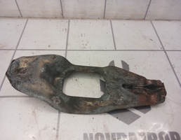 Вилка сцепления для Audi 80  90  B3  86-91  запчасти бу