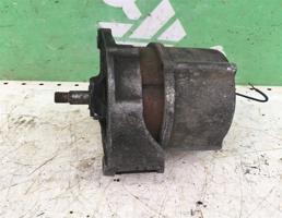 Генератор для VW Transporter T2 T3 79-92  запчасти бу