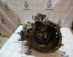 МКПП механическая коробка для Hyundai Elantra 3  00-05  запчасти бу