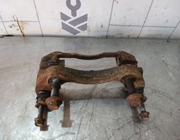 Скоба суппорта переднего для Ford Transit 06-13  запчасти бу