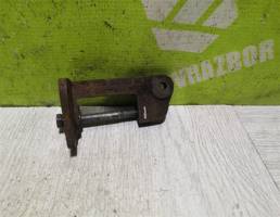 Кронштейн генератора для Audi 80  90  B3  86-91  запчасти бу