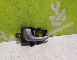 Ручка двери внутренняя левая для Hyundai i30 12-17  запчасти бу