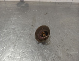 Термостат для Mazda 323 BA 94-98  запчасти бу