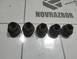 Гайка ступицы для Ford Transit 06-13  запчасти бу