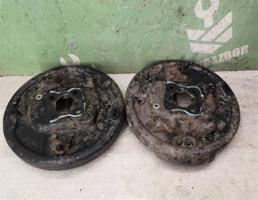 Щит опорный для Renault R19 1992-2002  запчасти бу