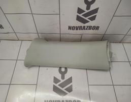 Обшивка стойки для Skoda Octavia A5 1Z   04-13  запчасти бу