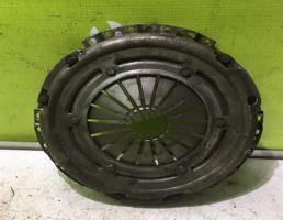 Комплект сцепления для VW Polo 94-99  запчасти бу