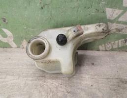 Бачок главного тормозного цилиндра для VW Polo Classic 95-02  запчасти бу