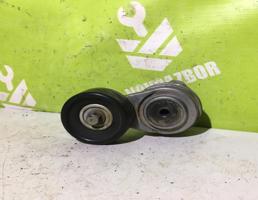 Ролик руч.ремня с кронштейном для Hyundai Solaris 2010-2017  запчасти бу
