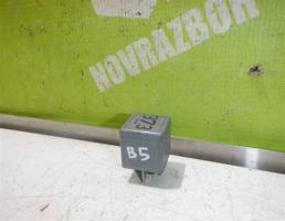 Реле для VW Passat B5 96-00  запчасти бу