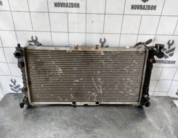 Радиатор основной для Mazda 626 (GE) 1992-1997  запчасти бу