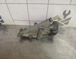 Кронштейн масляного фильтра для Peugeot 307 2001-2008  запчасти бу