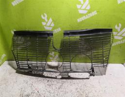 Решетка радиатора для Mercedes Benz W210 E-class 1995-2000  запчасти бу