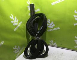 Уплотнитель двери для Fiat Punto 1(176) 93-99  запчасти бу