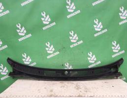 Решетка стеклоочистителя для Toyota Corolla E10 1992-1997  запчасти бу