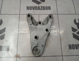 Кронштейн двигателя правый для Skoda Fabia 2007-2015  запчасти бу
