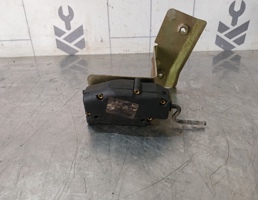 Активатор замка крышки бензобака для Daewoo Espero 91-99  запчасти бу