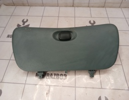 Крышка (дверца) бардачка для Renault Scenic 96-99  запчасти бу