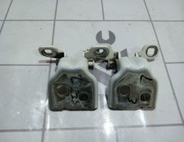 Петля двери для LADA VESTA 15-19  запчасти бу