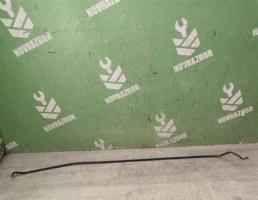 Держатель капота для Ford Escort /Orion 1995-1998  запчасти бу