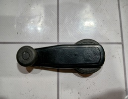 Ручка стеклоподъемника для LADA VESTA 15-19  запчасти бу