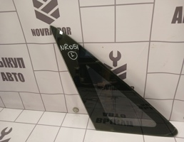 Стекло кузовное глухое левое для Ford Focus 1 1998-2004  запчасти бу