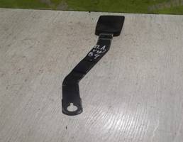 Ответная часть ремня безопасности для VW Passat B4 94-96  запчасти бу