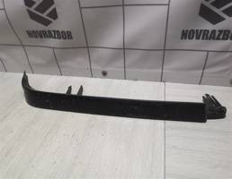 Планка под фару правая для Volvo 440 1992-1994  запчасти бу