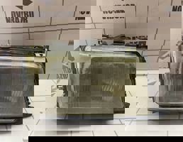 Фара правая для Audi 80  90  B3  86-91  запчасти бу