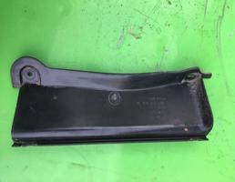 Накладка декоративная для VW Passat  B3  1988-1993  запчасти бу