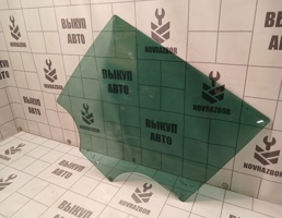 Стекло двери задней левой для Skoda Yeti 2009-2018  запчасти бу