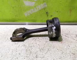 Поршень с шатуном для Hyundai Solaris 2010-2017  запчасти бу