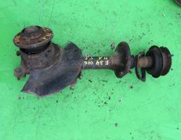 Кулак поворотный передний левый для BMW 5-серия E34 88-95  запчасти бу