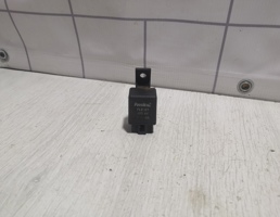 Реле для Suzuki SX4 2006-2013  запчасти бу